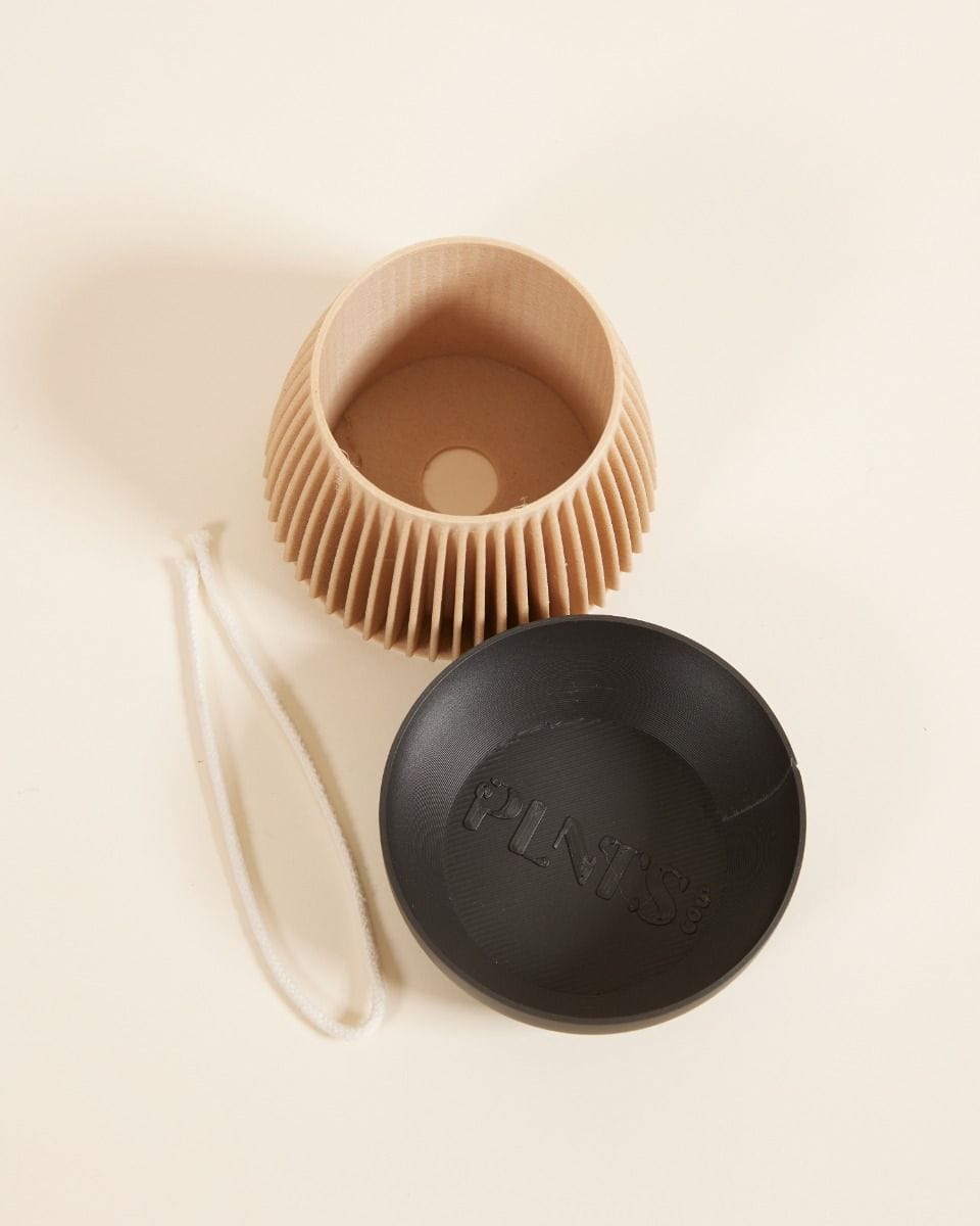 Baby Robin Wood Selfwatering Pot Van de Mortel x Urbanjungling